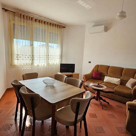 Fani'S Apartment Dıraç Dış mekan fotoğraf