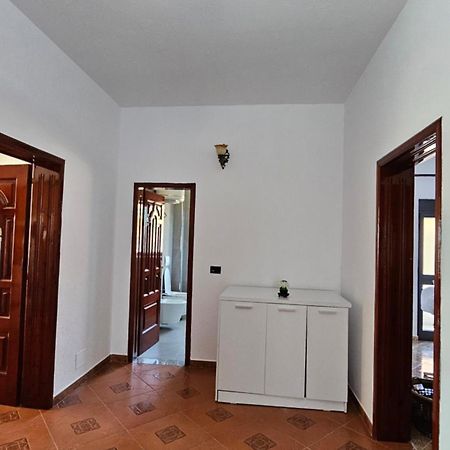 Fani'S Apartment Dıraç Dış mekan fotoğraf