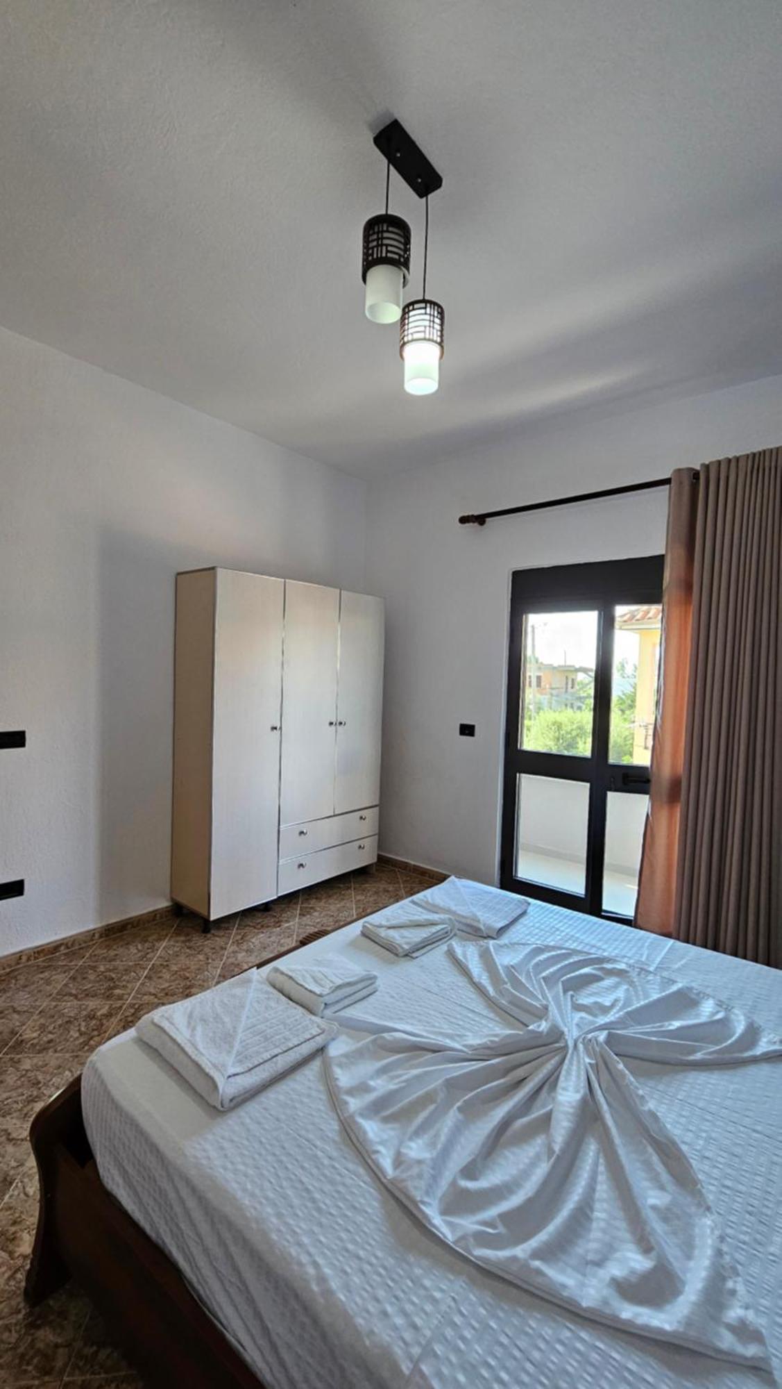 Fani'S Apartment Dıraç Dış mekan fotoğraf